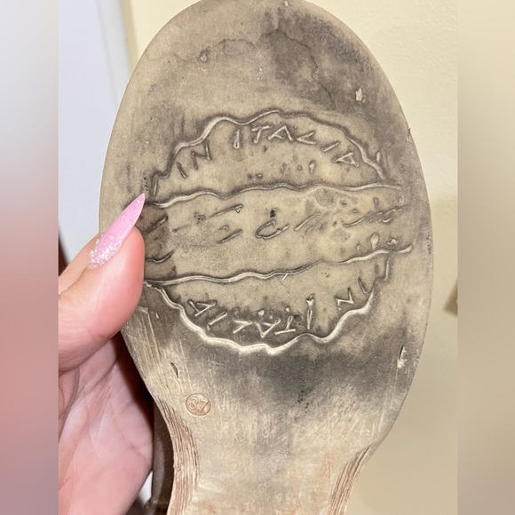 Very beautiful Italian summer boots ! Made with very soft leather 🔥 - Picture 11 of 13